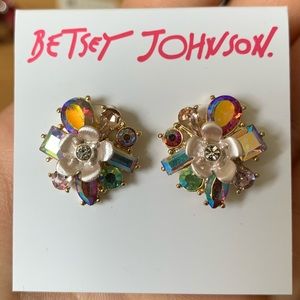 Betsey Johnson Jewelry - Betsey Johnson Opulent Floral Cluster Earrings Betsey Johnson Jewelry - Betsey Johnson Opulent Floral Cluster Earrings